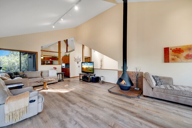 Foto del edificio - 25659 Whittemore Dr