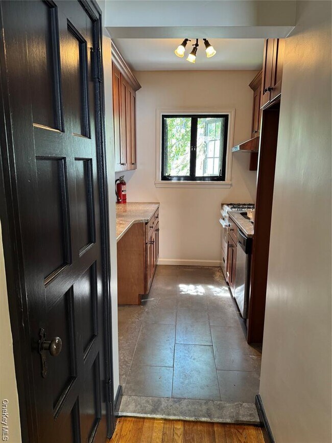 Foto del edificio - 29-07-29159 159th St