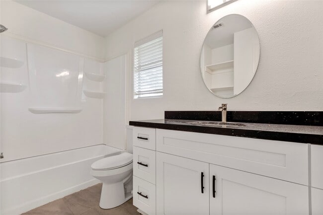 Building Photo - 16003 Birch Vale Dr