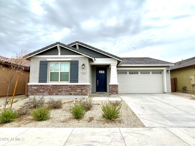 Foto del edificio - 9332 W Encinas Ln