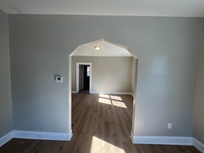 Building Photo - 2310 Indian Mound Ave