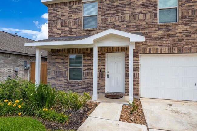 Building Photo - 1519 Twilight Grn Dr