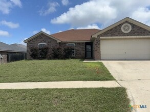 Building Photo - 1401 Trailboss Dr