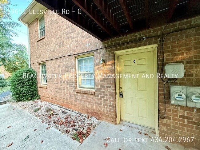 Building Photo - 19651 Leesville Rd