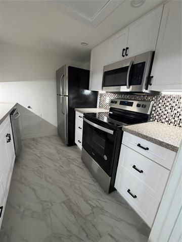 Building Photo - 6620 Eastridge Dr