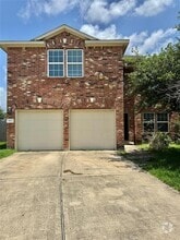 Building Photo - 3923 Dogwood Tr