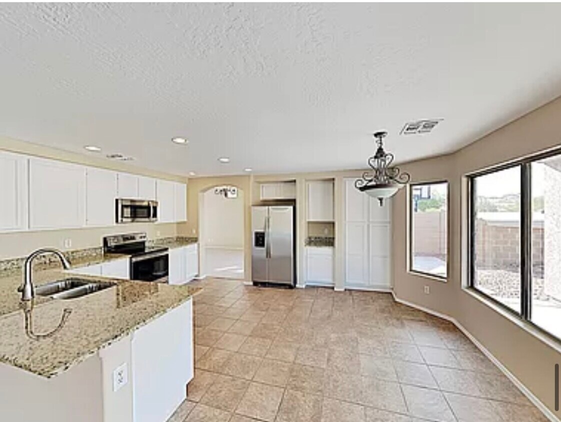 Building Photo - 7494 E Desert Honeysuckle Dr