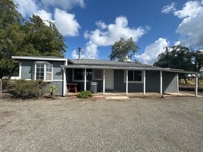 Building Photo - 2950 Tarmac Rd