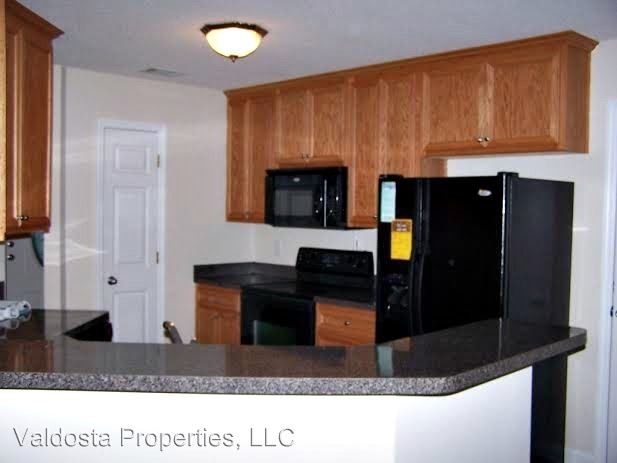 Building Photo - 3 br, 2 bath House - 448 Pinedale Circle