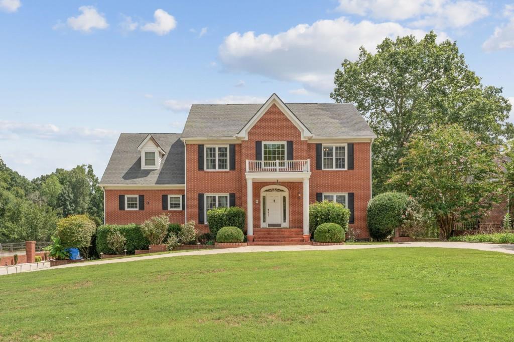 Foto principal - 4101 Lakeland Hills Dr