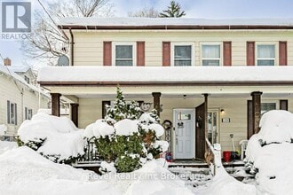 Building Photo - 226 Oxford St