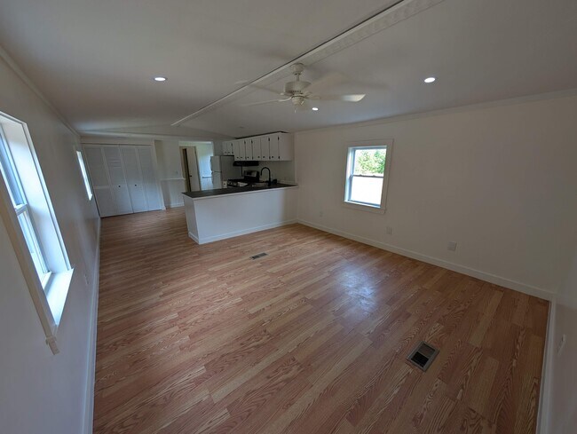 Foto del edificio - 6 Snow Valley Rd