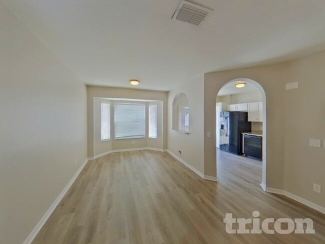 Building Photo - 10645 Navigation Dr