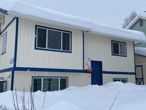 Building Photo - 236 Princess Dr