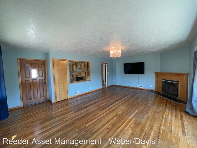 Foto del edificio - 4 br, 2 bath House - 5180 South 2275 West