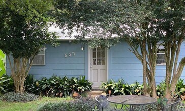 Building Photo - 507 Cedar Crest Ct