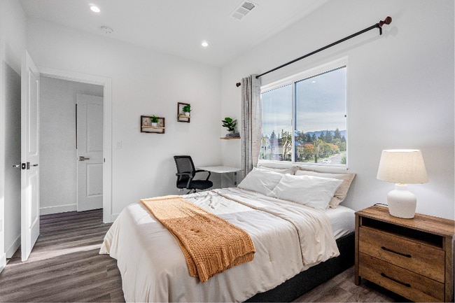 Foto del edificio - 29xx Leigh Ave