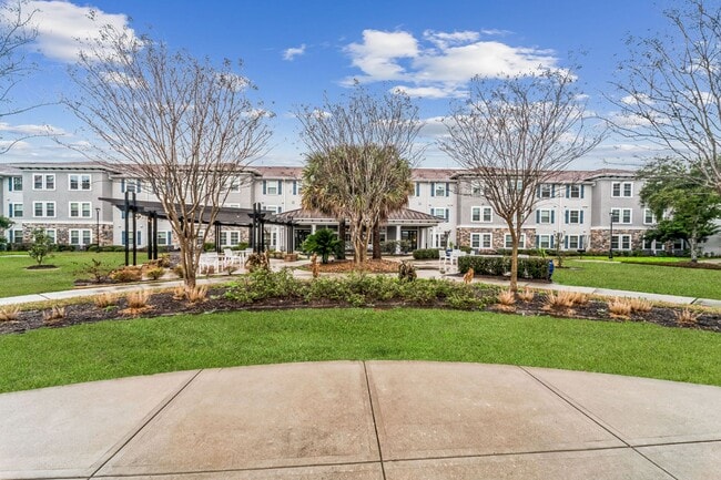Building Photo - Lake Jackson Landings