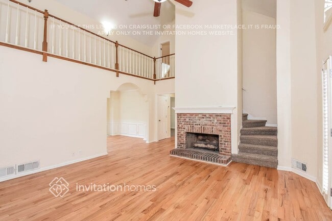 Foto del edificio - 5446 Pinedale Cir