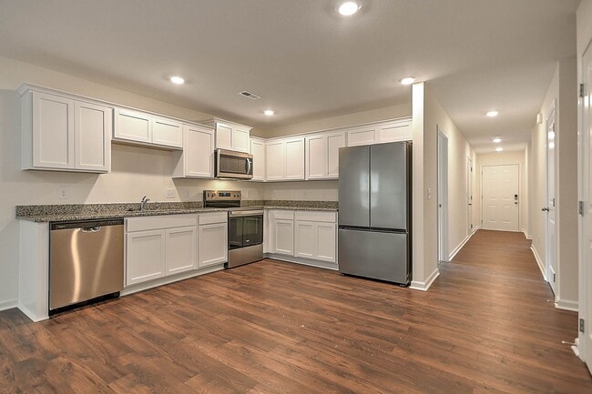 Building Photo - 416 Arrowhead Dr