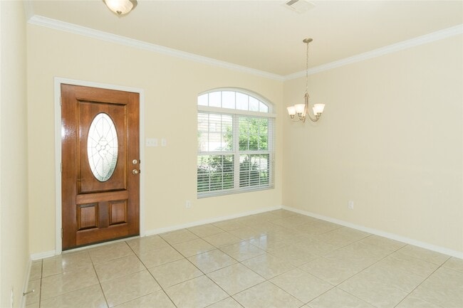 Building Photo - 2535 Elm Crossing Trail