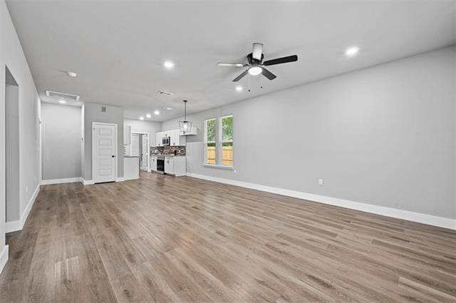 Building Photo - 6147 Shawnee Dr