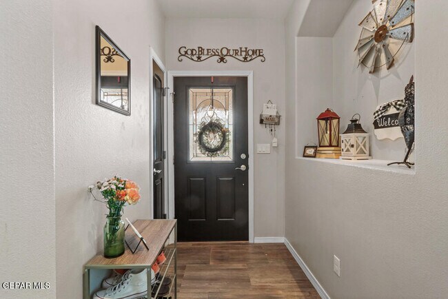 Building Photo - 7136 Copper Town Dr