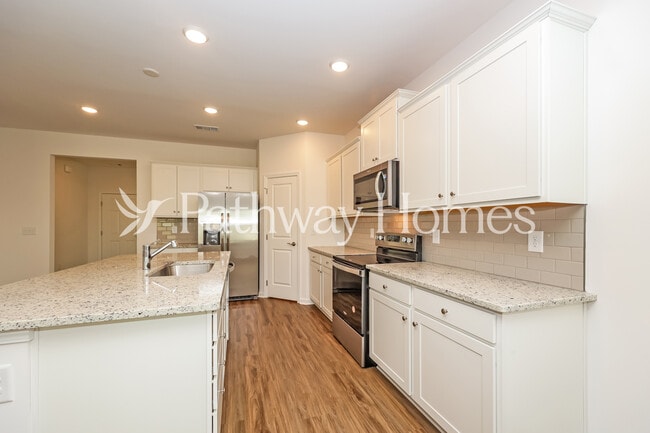 Building Photo - 462 Jet Strm Dr