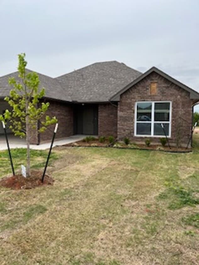 Primary Photo - FIRST MONTH FREE - Beautiful New Home!