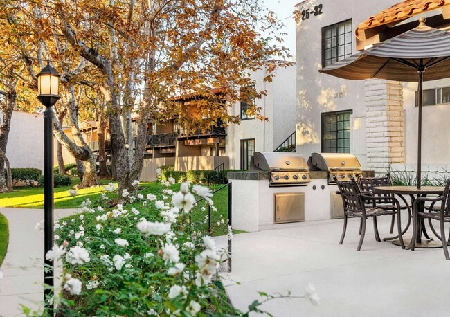 Building Photo - Missions at Back Bay