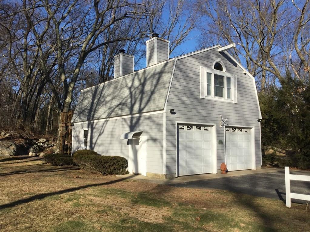 2 1/22 Earl Dr, Johnston, RI 02919 House Rental in Johnston, RI
