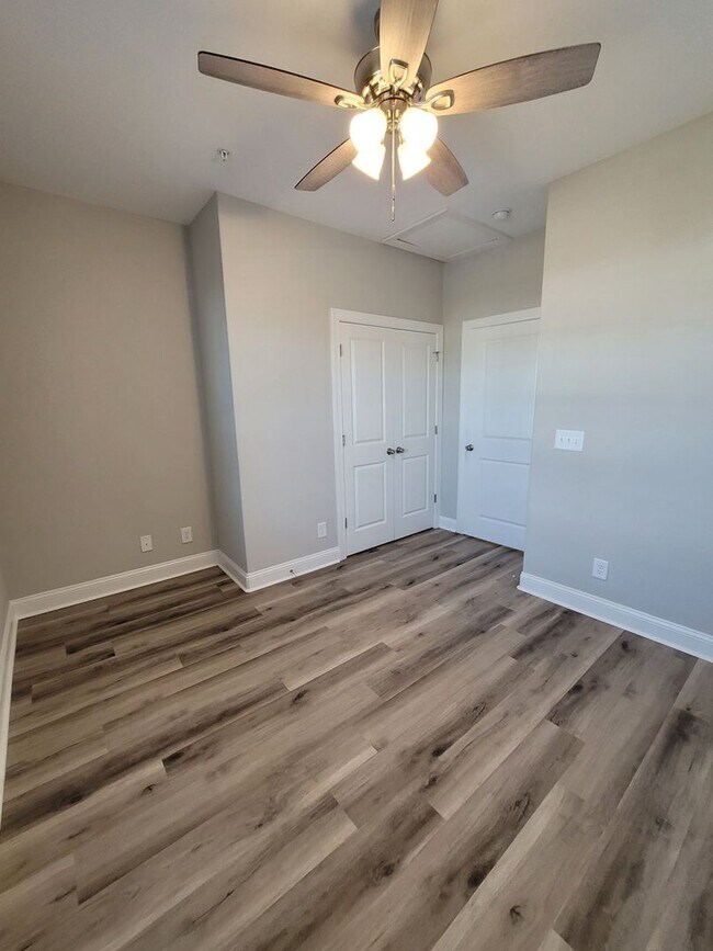 Foto del edificio - Kiskadee Parke at Wild Wing - Long Term Rental