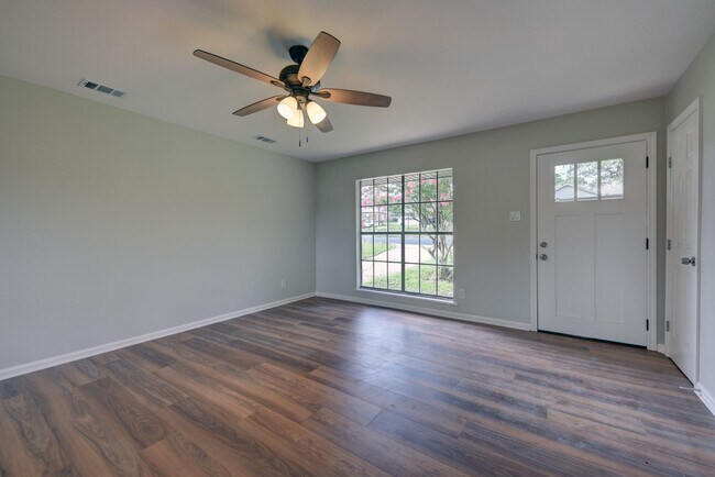 Foto del edificio - 806 W Jefferson St