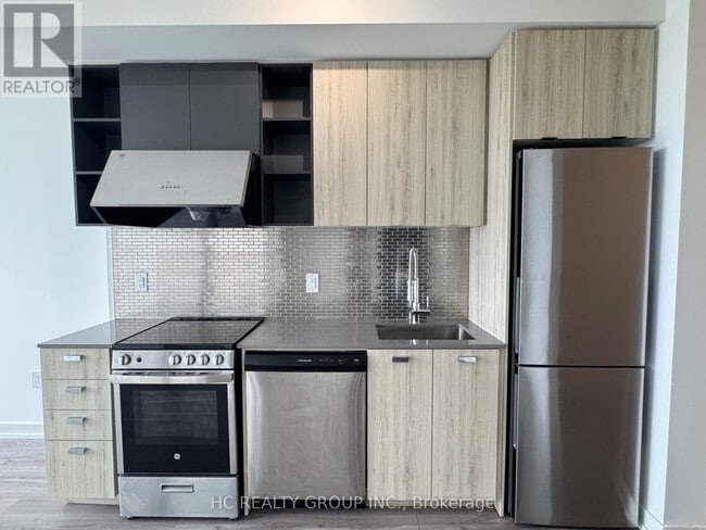 Building Photo - 10 De Boers Dr