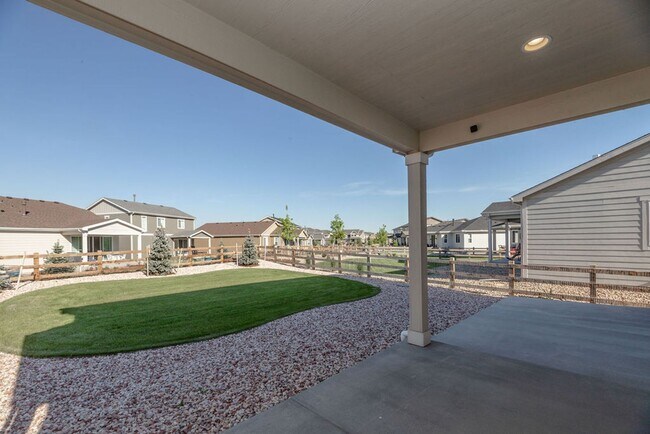 Building Photo - Charming 3 Bedroom 3 Bath 2 Story Home in Loveland!
