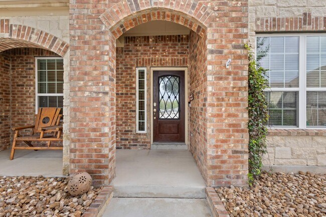 Foto del edificio - 3502 Roadstead Way
