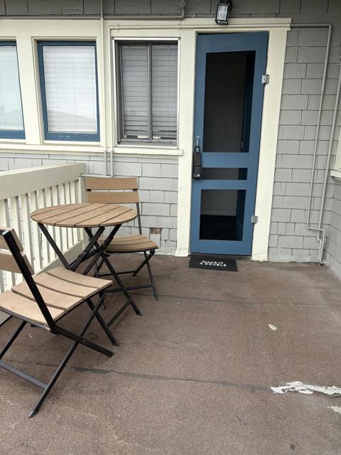 Primary Photo - 475 E St