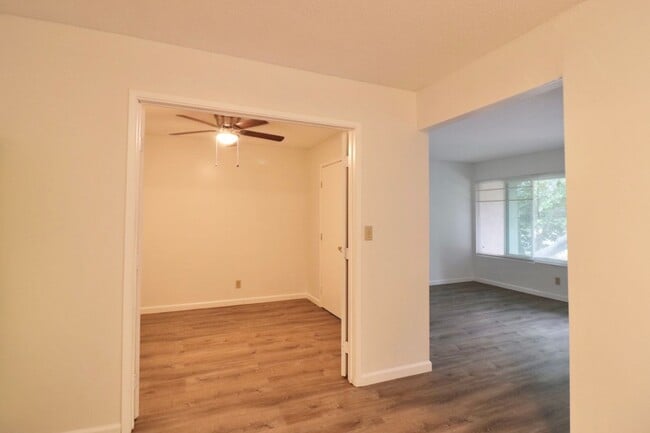 Building Photo - 241 Chester Way