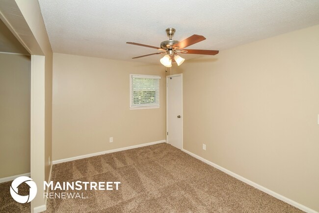 Building Photo - 1745 Molly Dr
