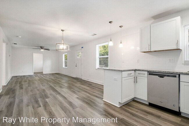 Building Photo - 3 br, 2 bath House - 4054 Grant Drive SW