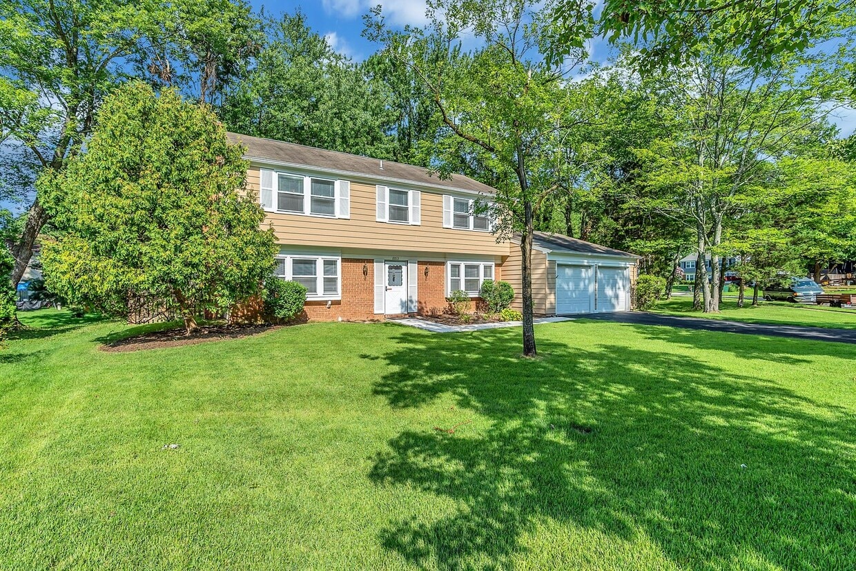 Fantastic 4 Bed 2.5 Bath Colonial Home Sou... - Fantastic 4 Bed 2.5 Bath Colonial Home Sou...
