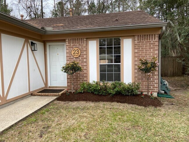 Foto del edificio - 23 Dellforest Ct