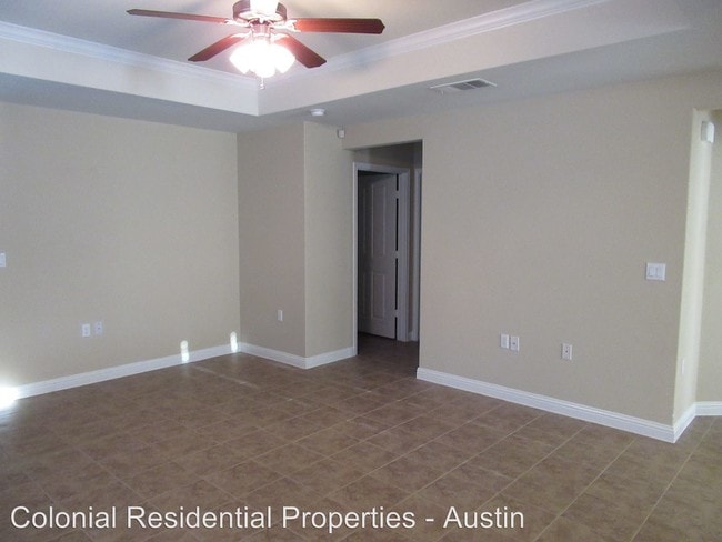 Building Photo - 100 Huntsville Cv