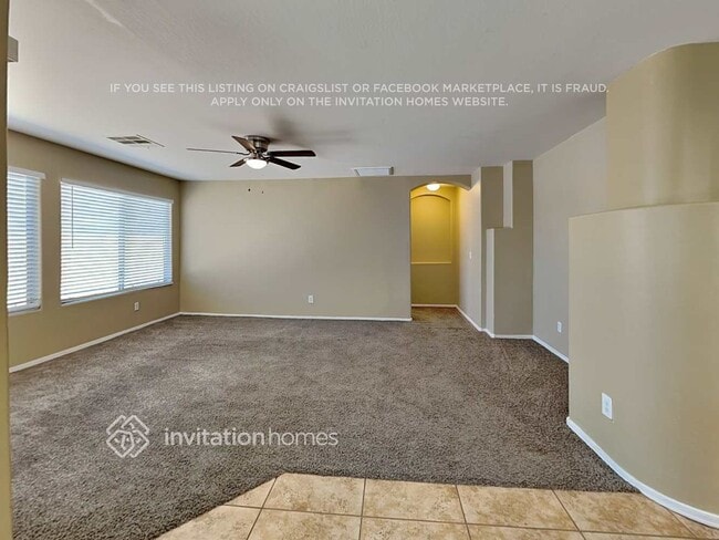 Foto del edificio - 5418 W Pleasant Ln
