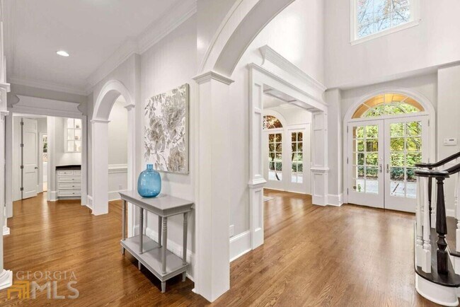 Foto del edificio - 1296 W Wesley Rd NW