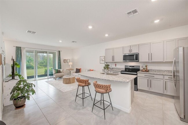 Building Photo - 11130 Crescent Deer Dr