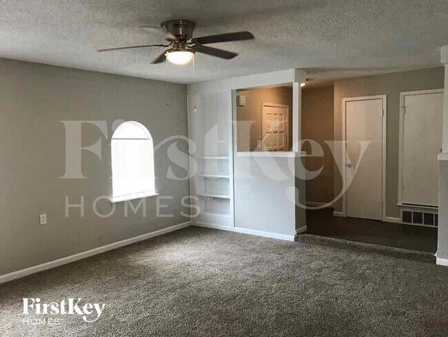 Building Photo - 1602 Geraldine Ln