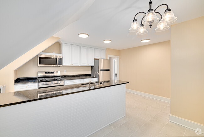 5BR, 2BA - 2,200SF - Kitchen - 538 Church Rd