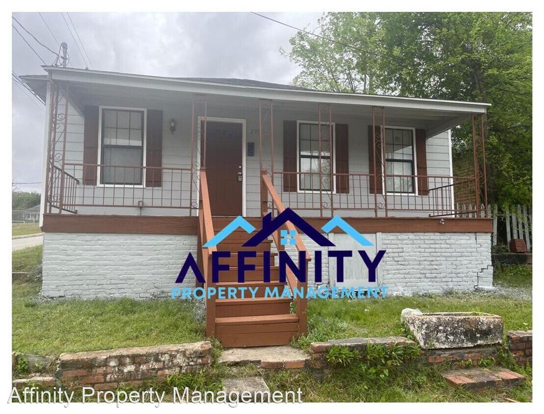 Primary Photo - 3 br, 1 bath House - 295 Moughon Street