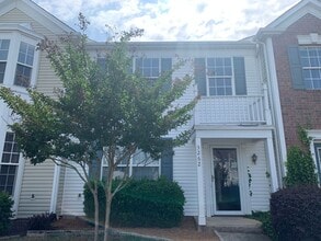 Building Photo - 3262 Mannington Dr
